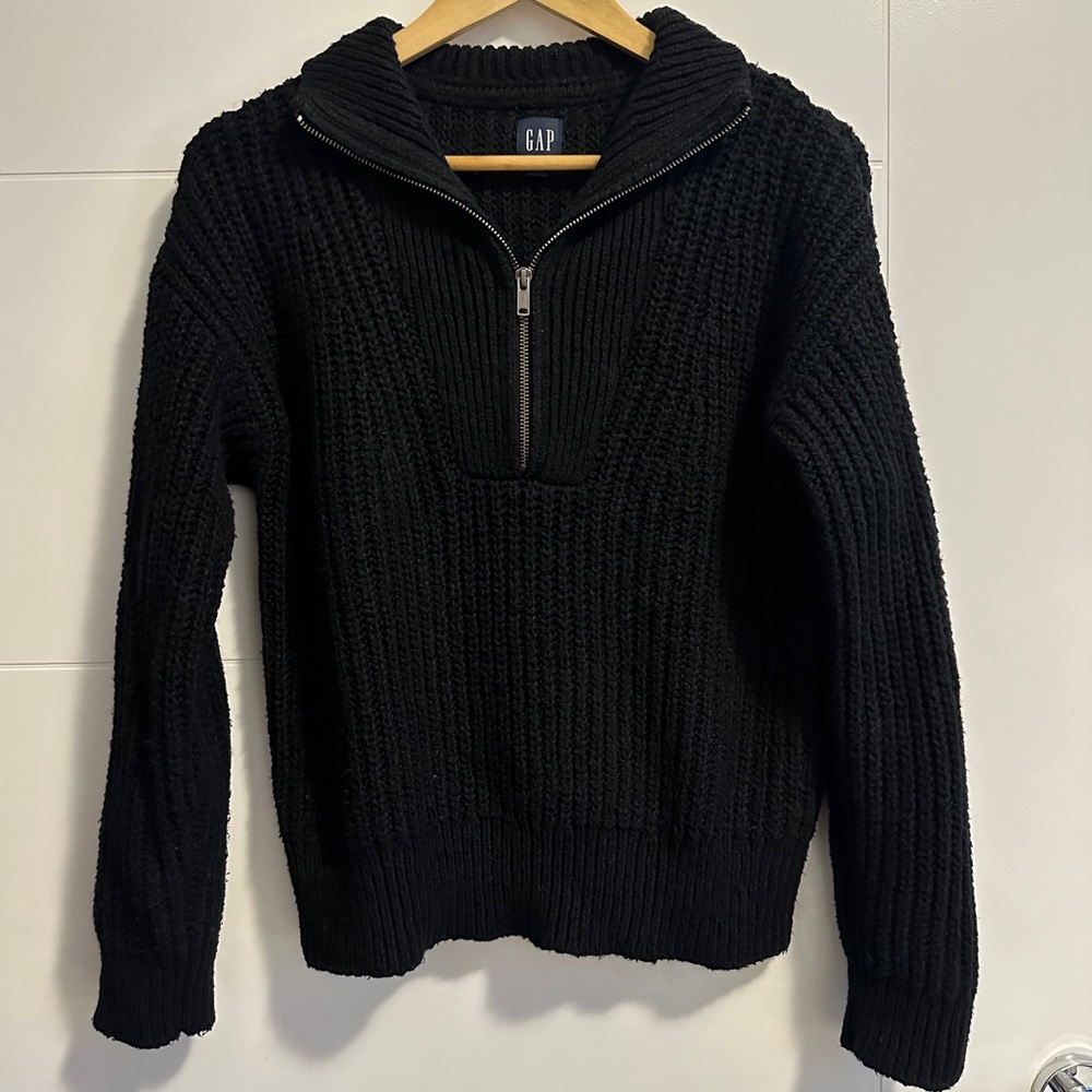 GAP | Half Zip Knitted Sweater - Medium